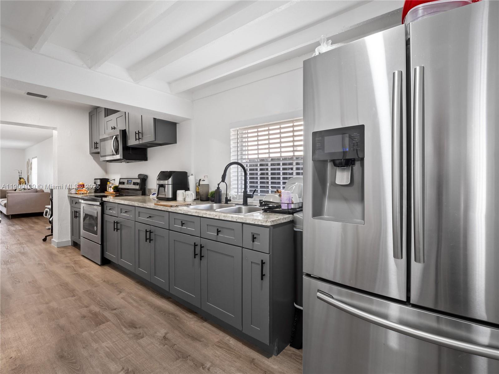 BERTHA PARK - Residential