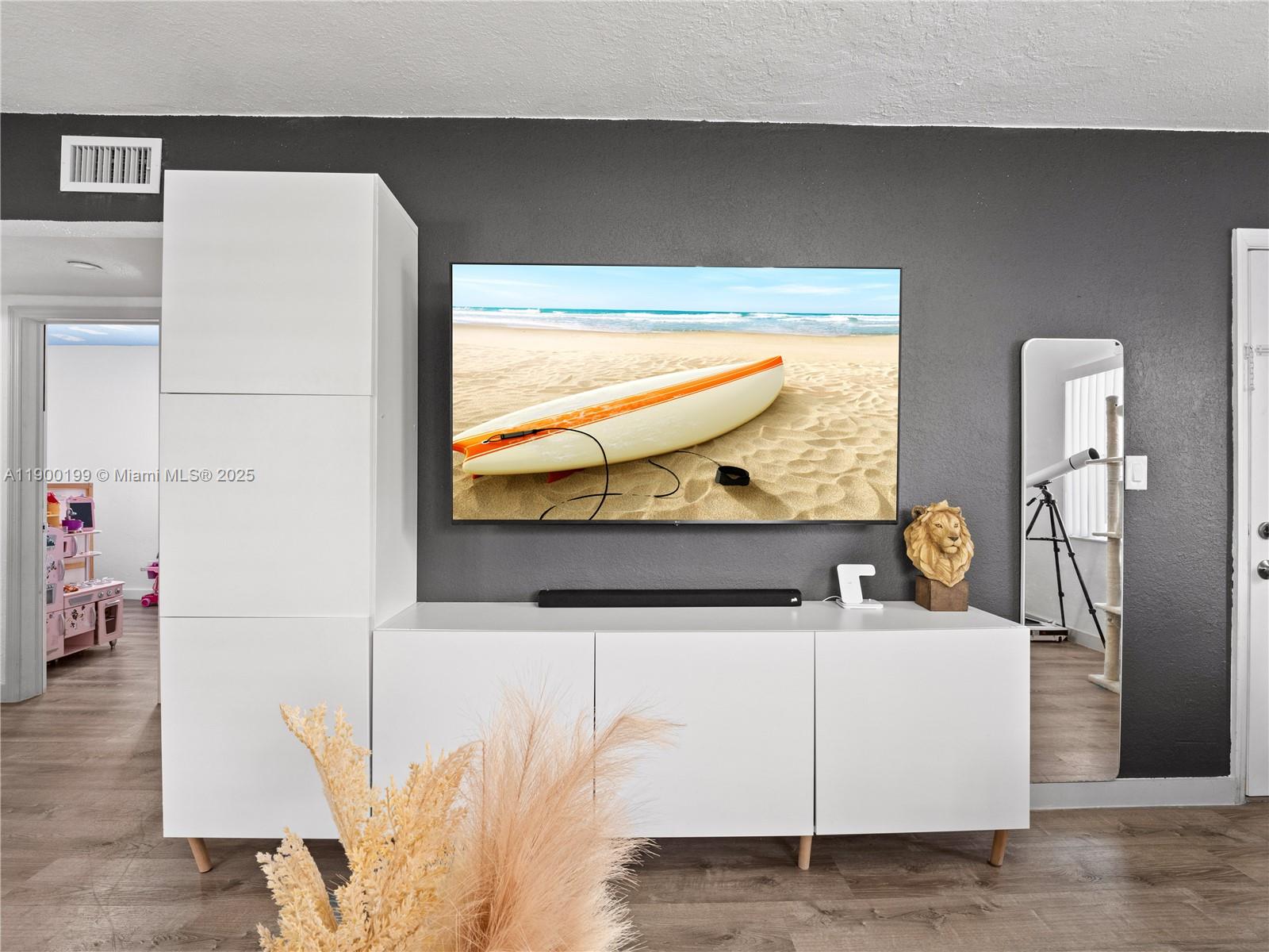 BERTHA PARK - Residential