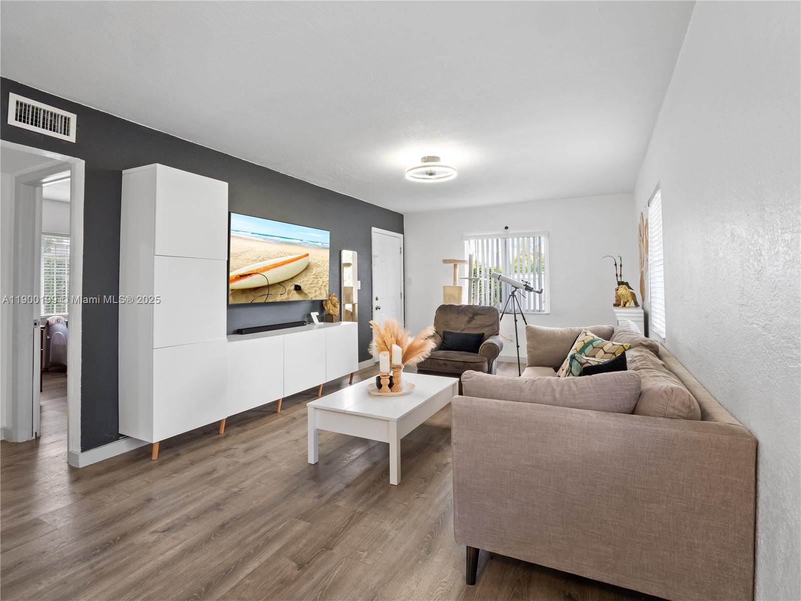 BERTHA PARK - Residential