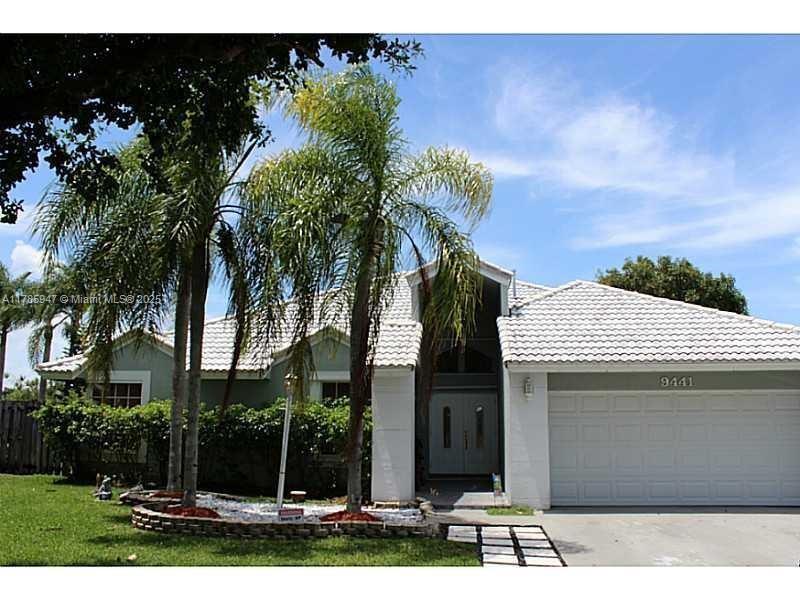 Rental Property at 9441 Sw 212th Ter, Cutler Bay, Miami-Dade County, Florida - Bedrooms: 4 
Bathrooms: 2  - $4,500 MO.
