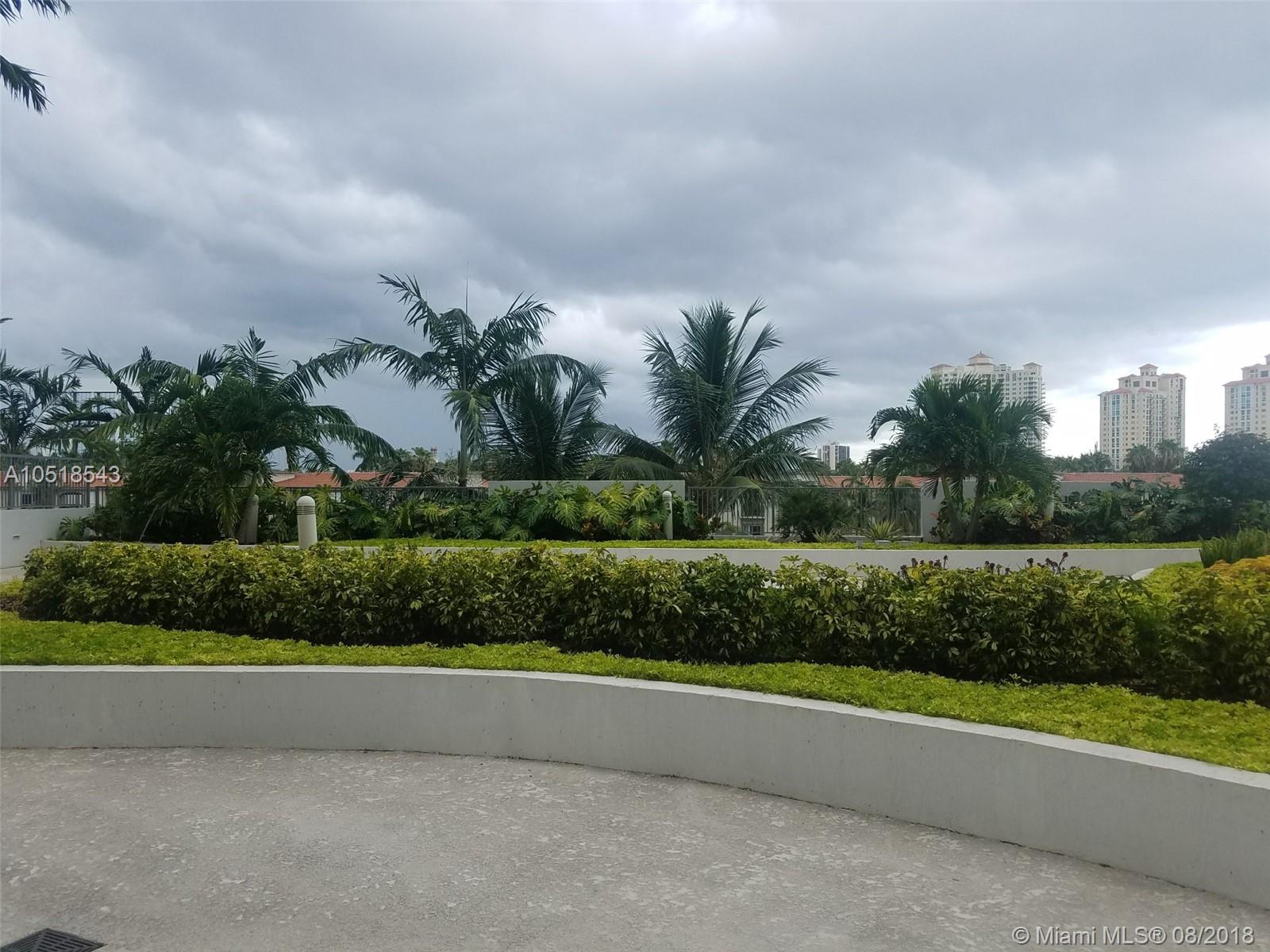 UPTOWN MARINA LOFTS CONDO - Residential Lease