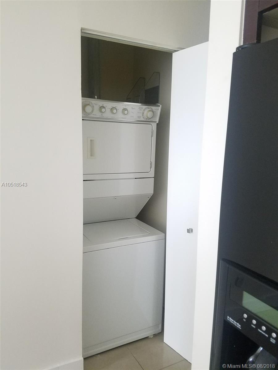 UPTOWN MARINA LOFTS CONDO - Residential Lease