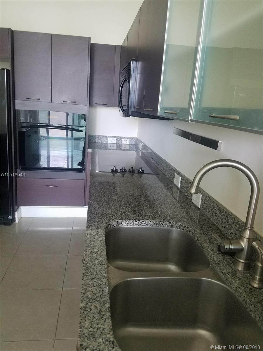 UPTOWN MARINA LOFTS CONDO - Residential Lease