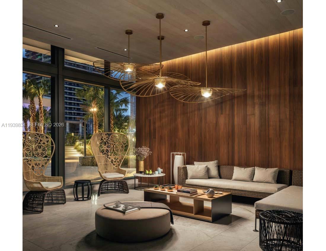 RISE CONDO - Residential