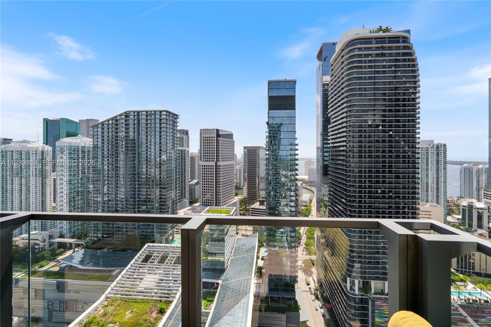 RISE CONDO - Residential