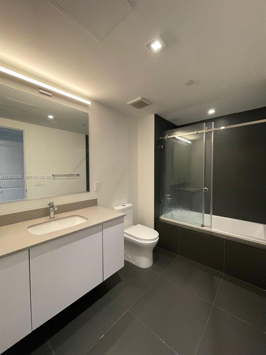 1600 NE 1st Ave 3202