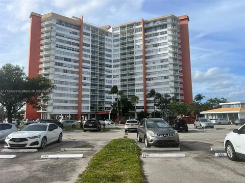 1301 NE Miami Gardens Dr 321W Miami FL 33179