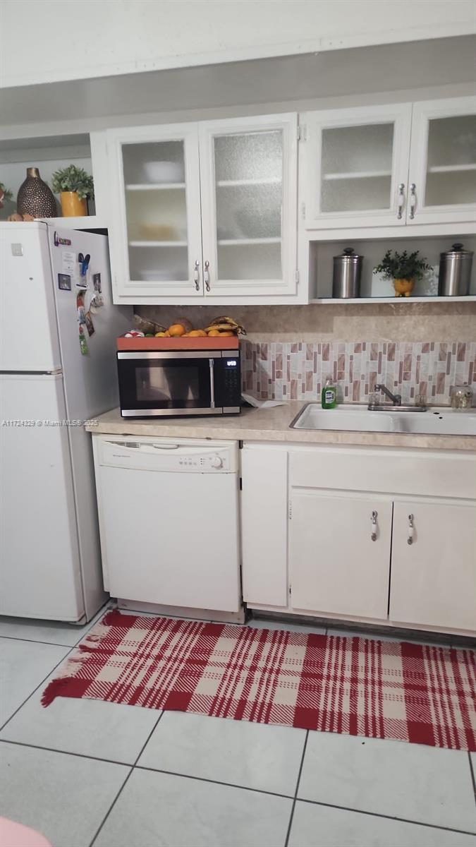 BUCKLEY TOWERS CONDO - Residential