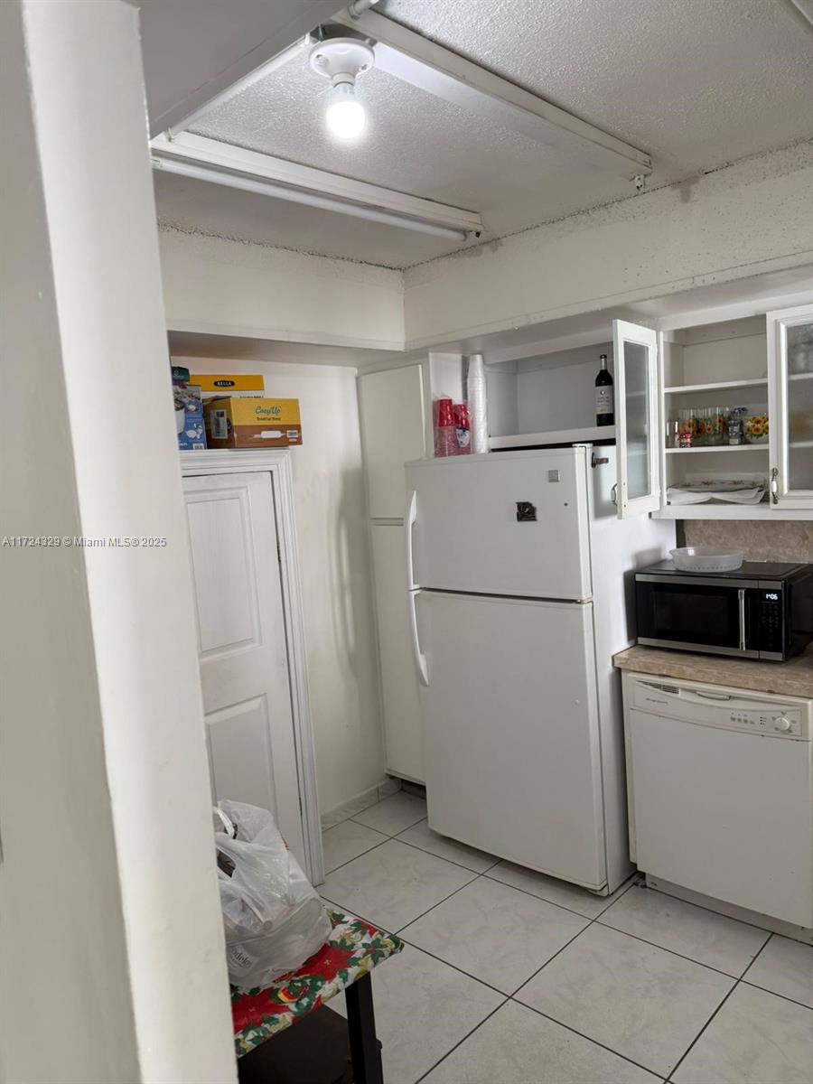 BUCKLEY TOWERS CONDO - Residential