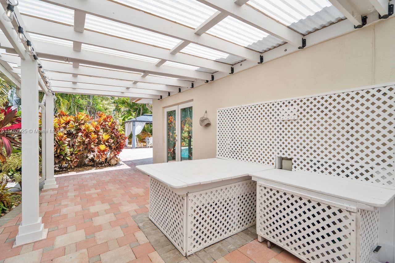 Village Kendale - Residential
