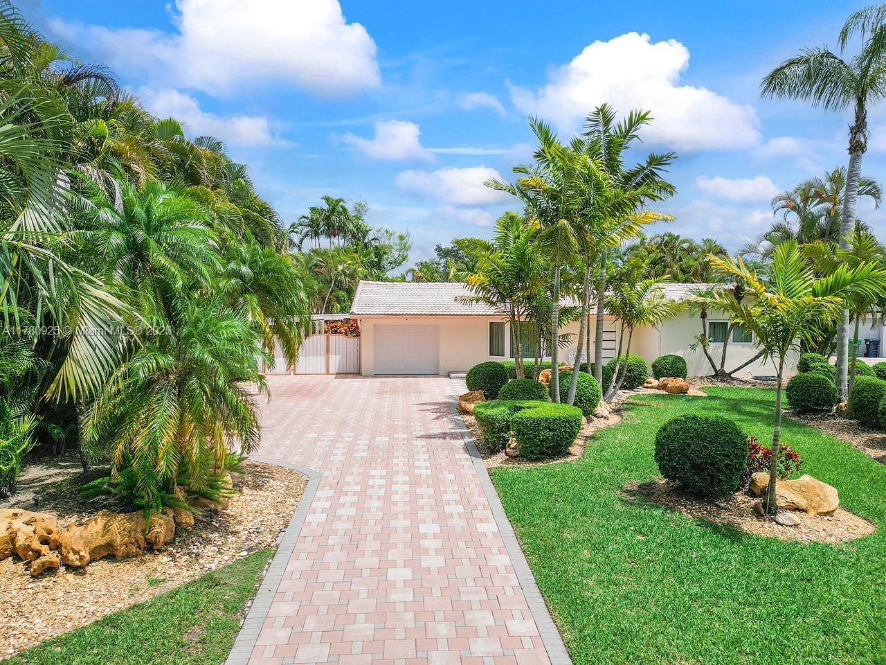 Village Kendale - Residential