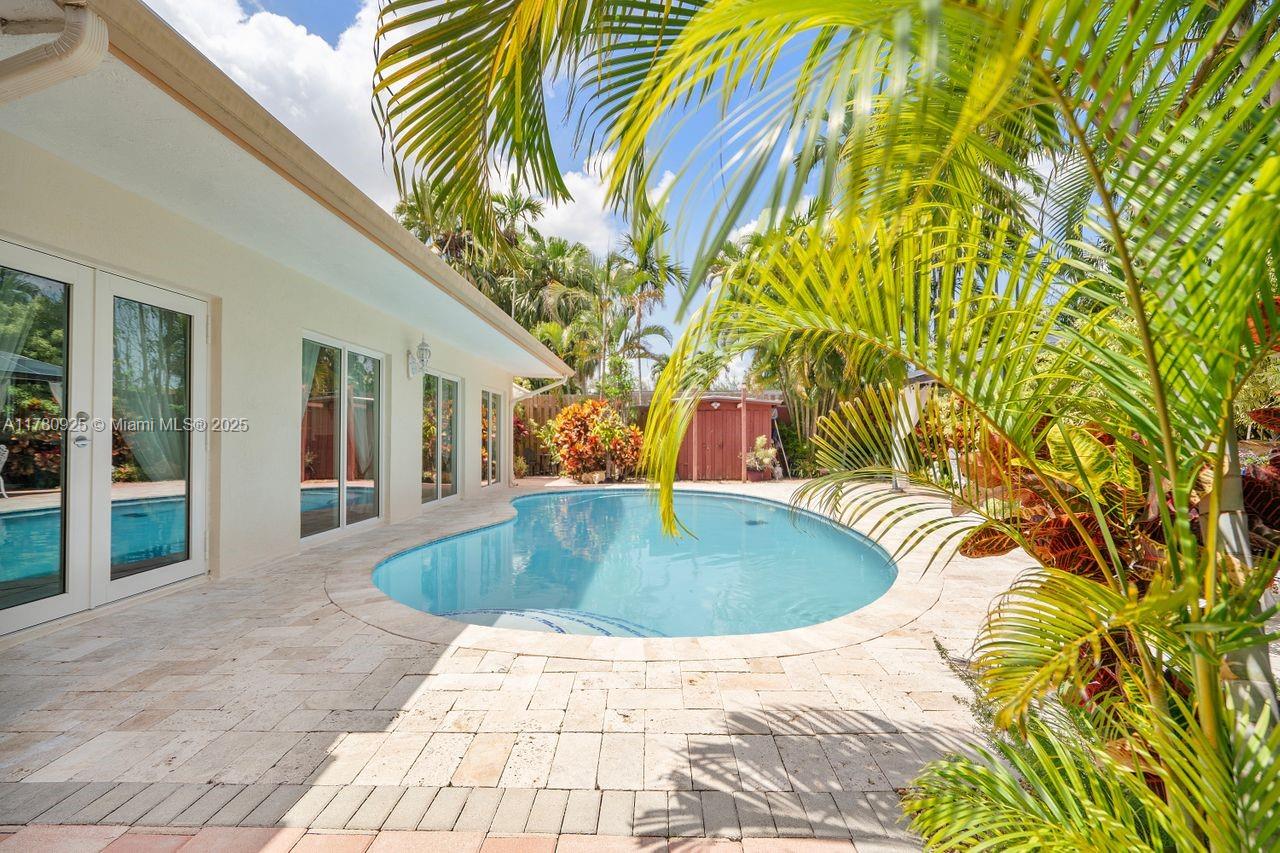 Village Kendale - Residential