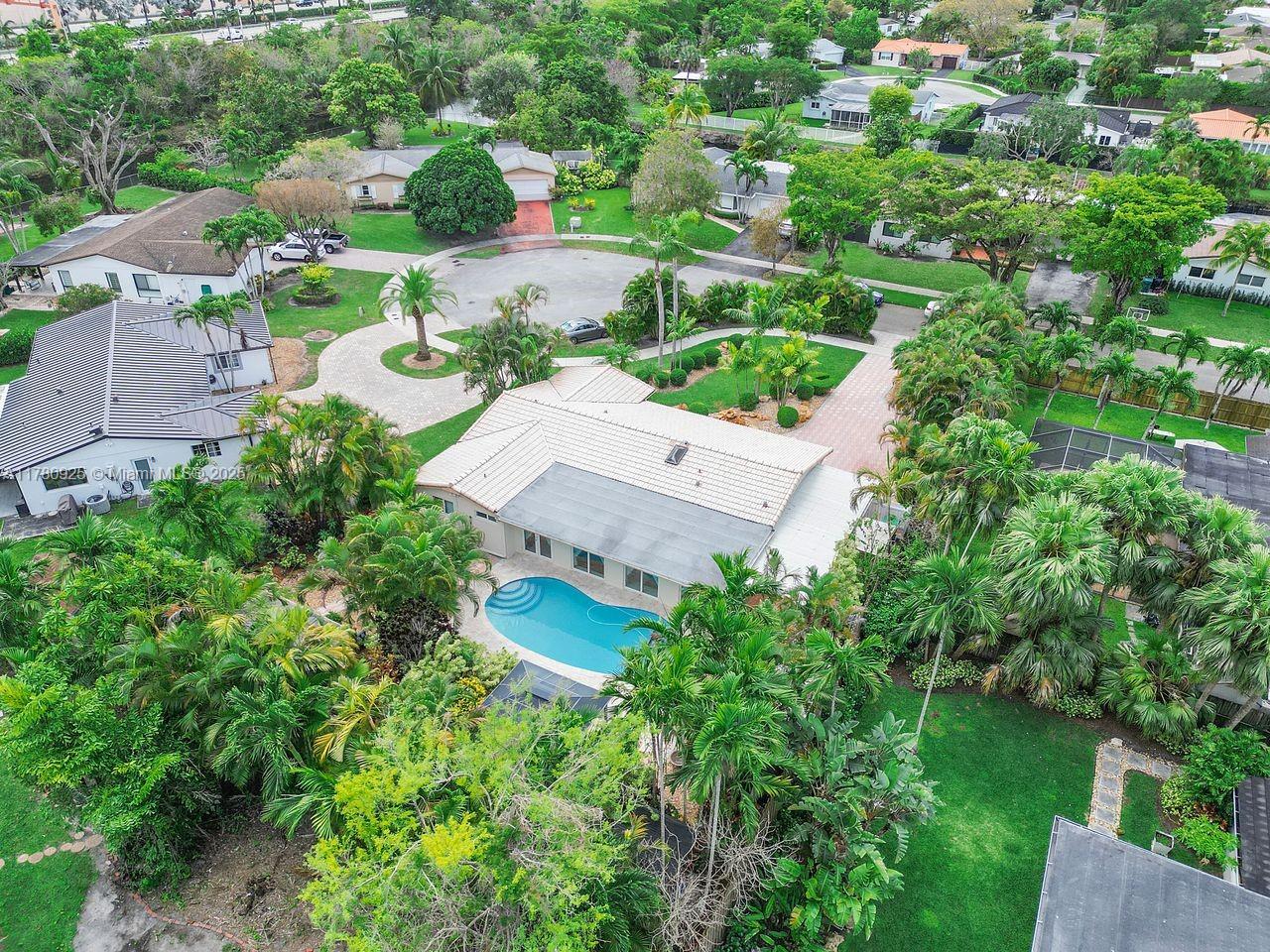 Village Kendale - Residential