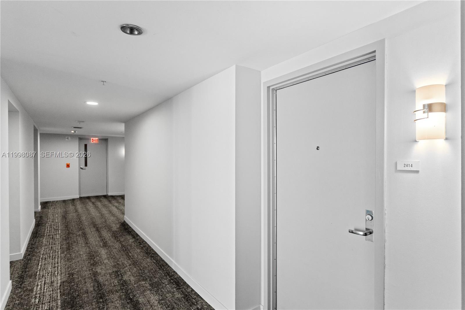 MET 1 CONDO - Residential Lease