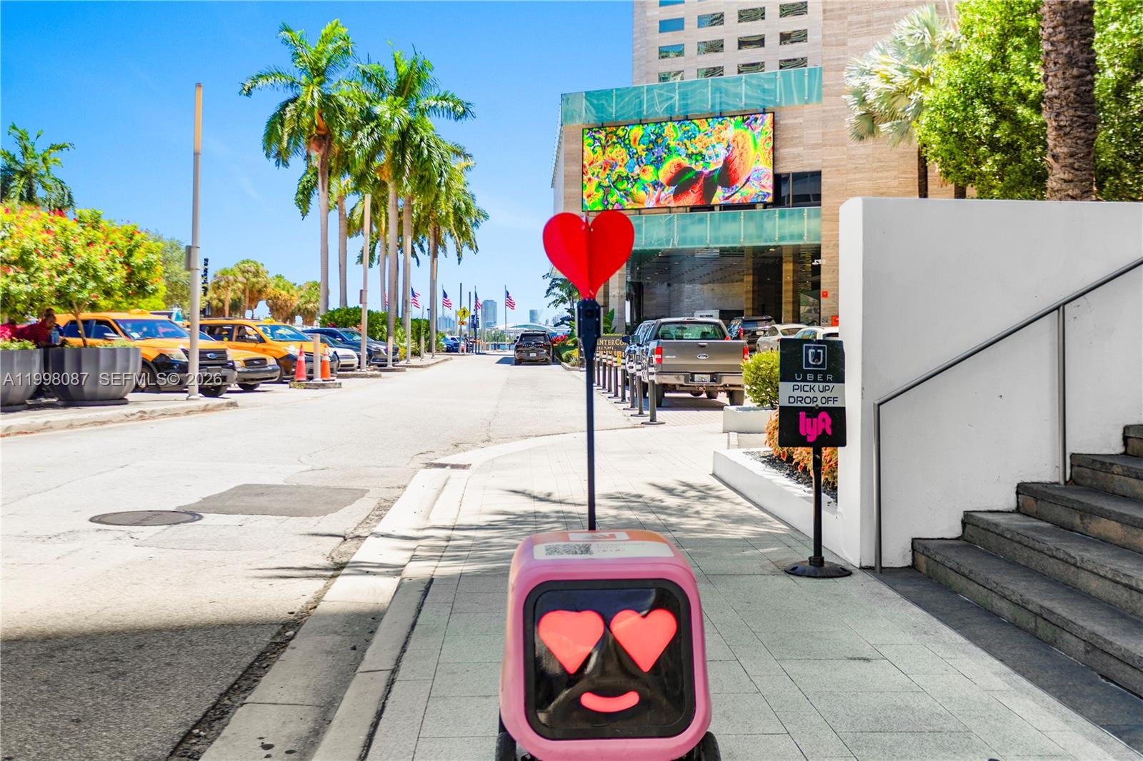 MET 1 CONDO - Residential Lease