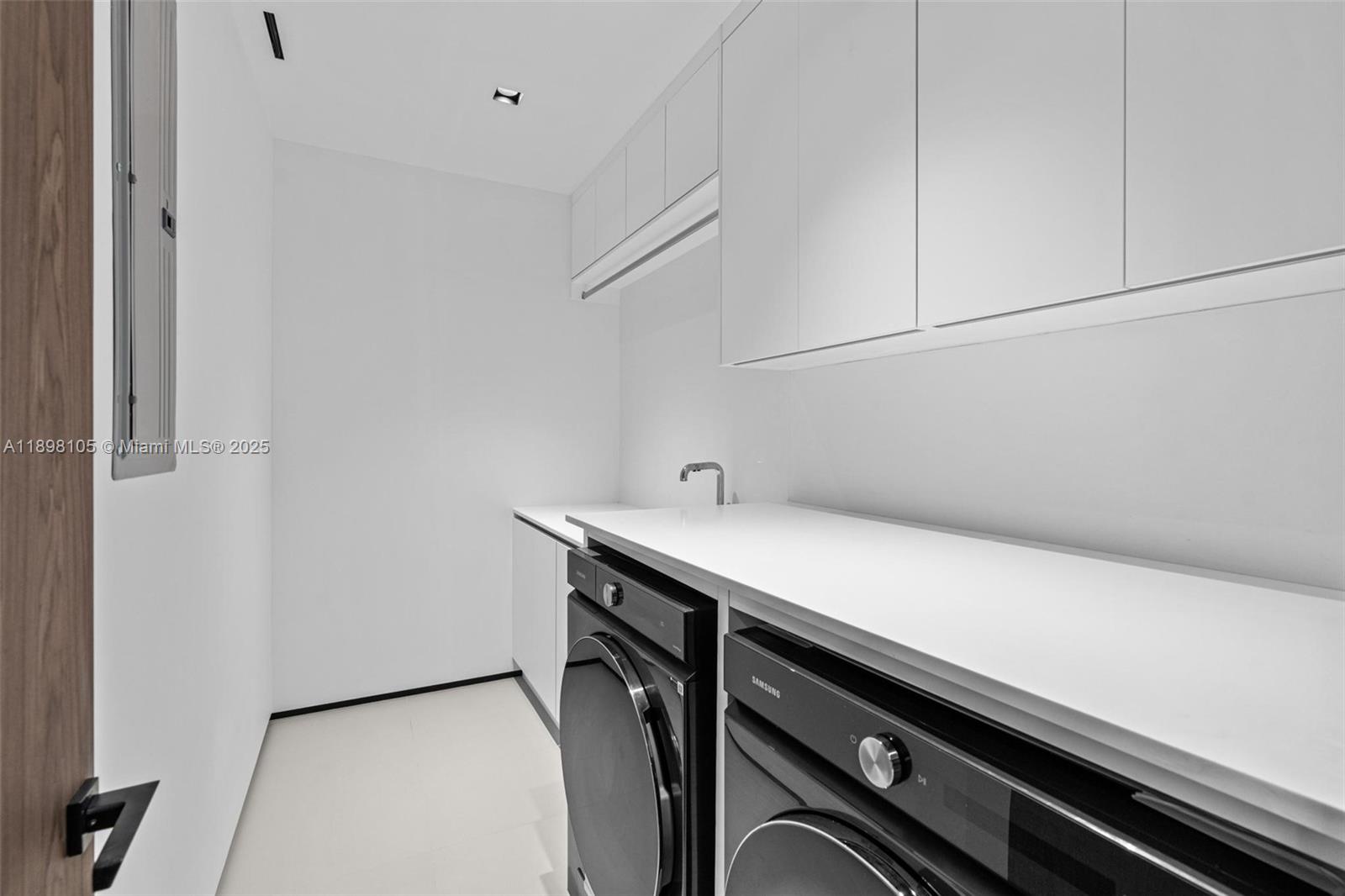 AURELIA SUB - Residential