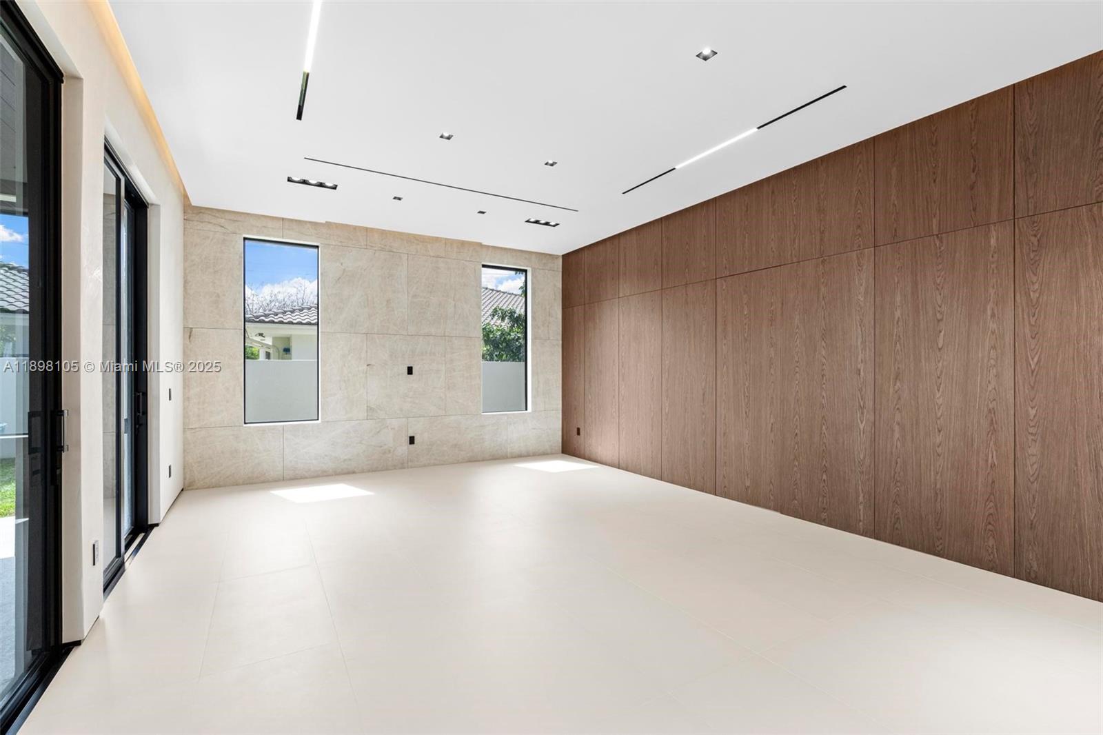 AURELIA SUB - Residential
