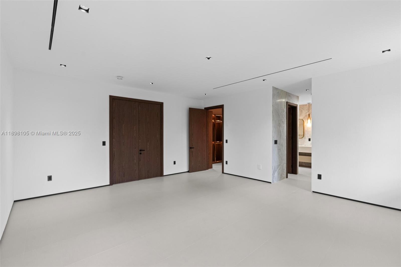 AURELIA SUB - Residential