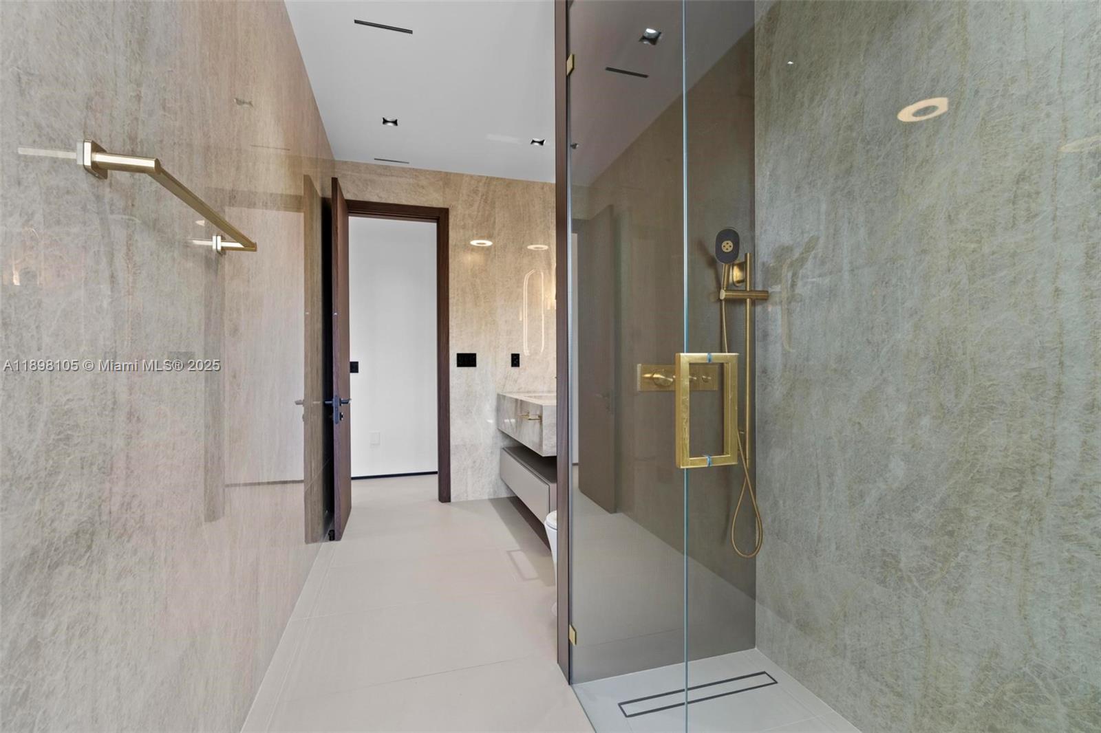 AURELIA SUB - Residential