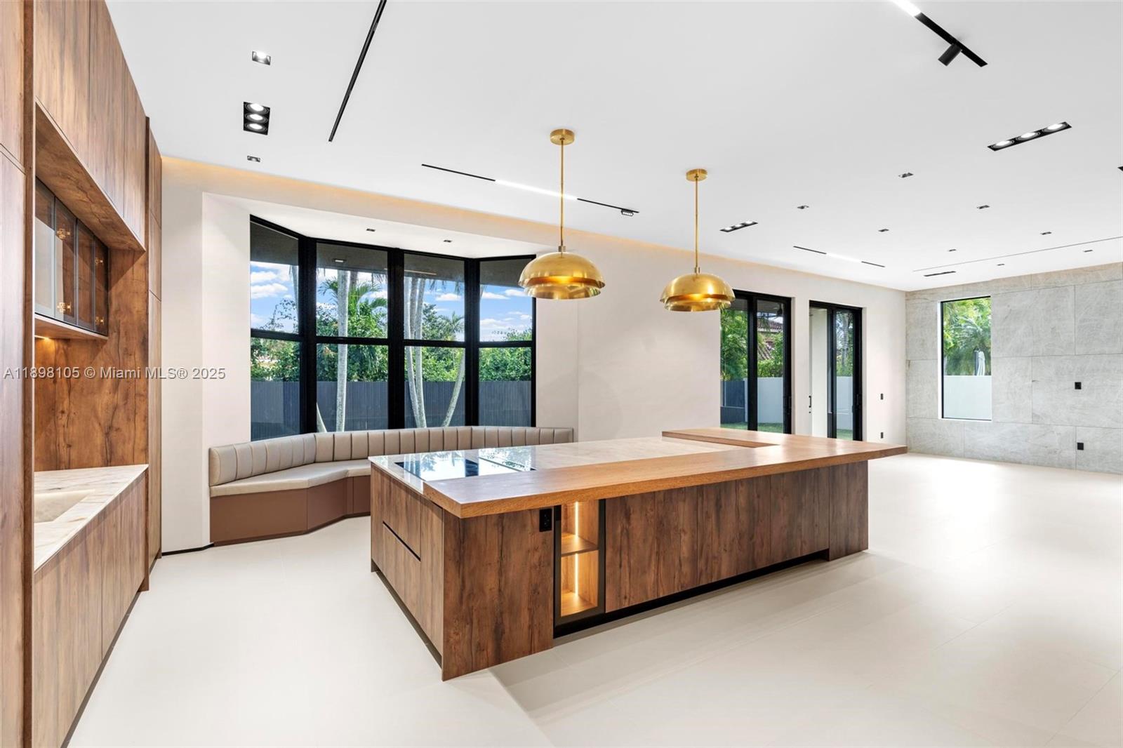 AURELIA SUB - Residential