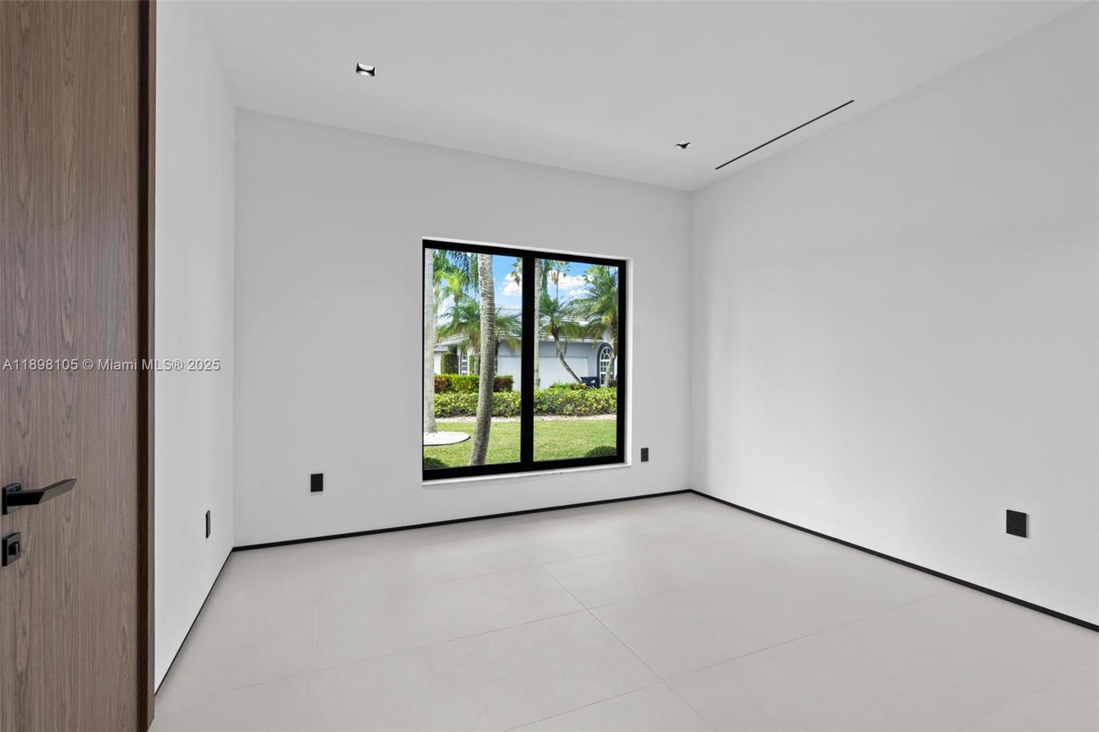 AURELIA SUB - Residential