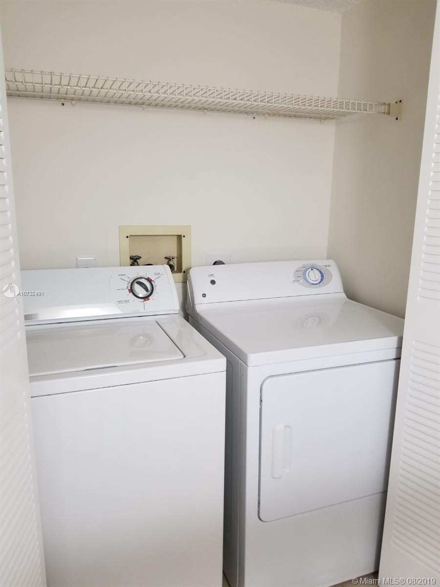 PEMBROKE LAKES SEC SEVEN - Residential Lease