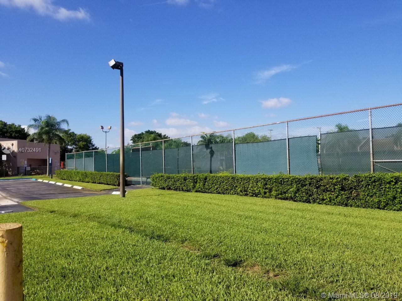 PEMBROKE LAKES SEC SEVEN - Residential Lease