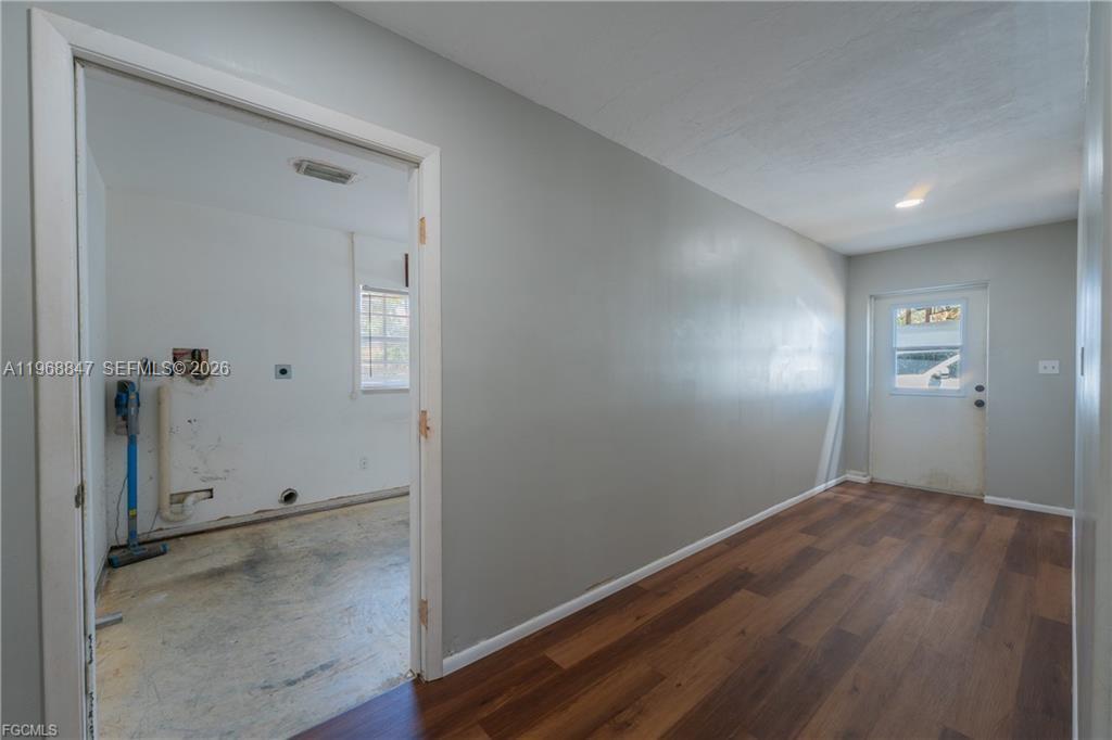 LaBelle - Residential