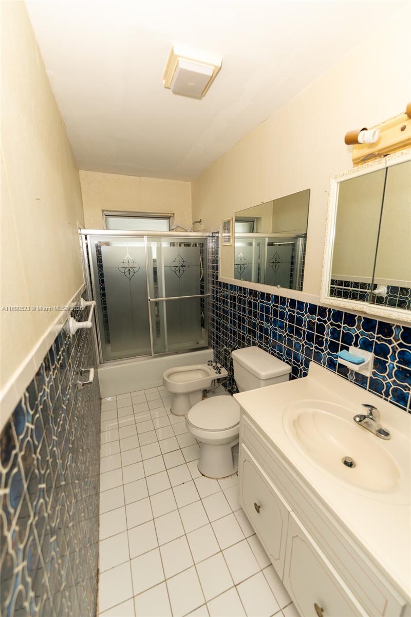 CORAL WAY SEC C - Residential