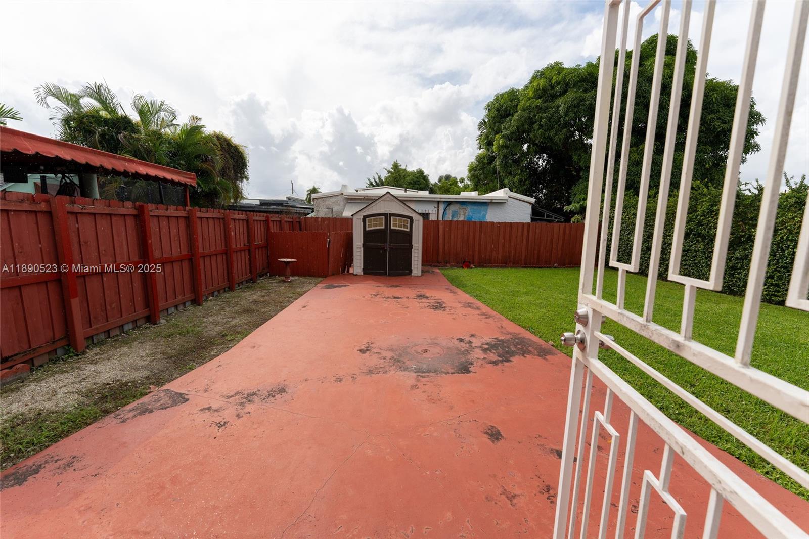 CORAL WAY SEC C - Residential