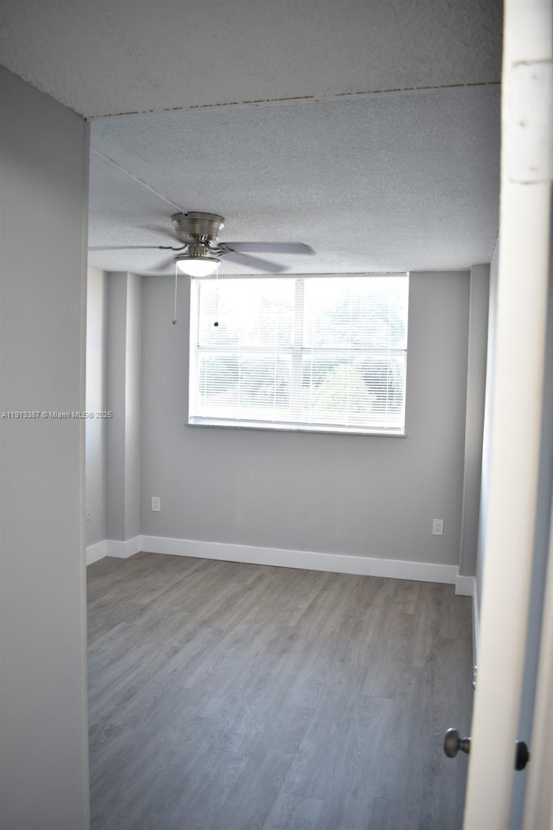 TALL TREES CONDO - Residential Lease