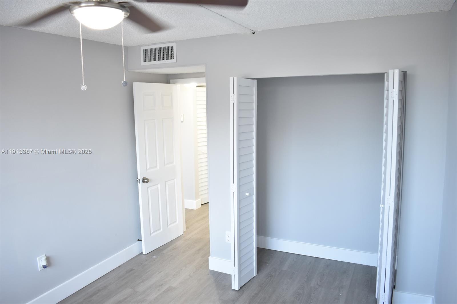 TALL TREES CONDO - Residential Lease