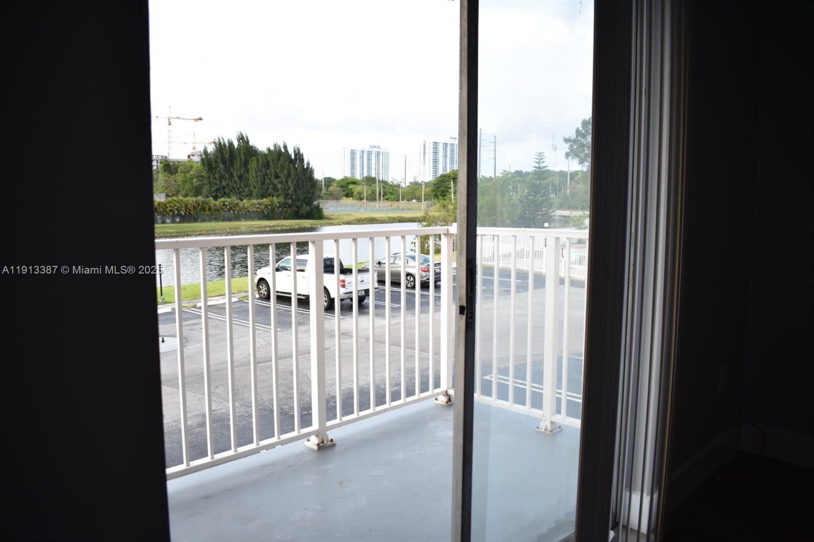 TALL TREES CONDO - Residential Lease