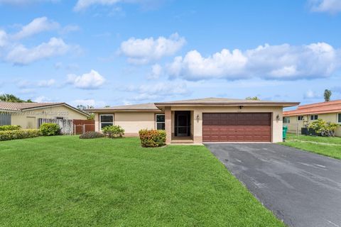 8107 NW 73rd Ter Tamarac FL 33321