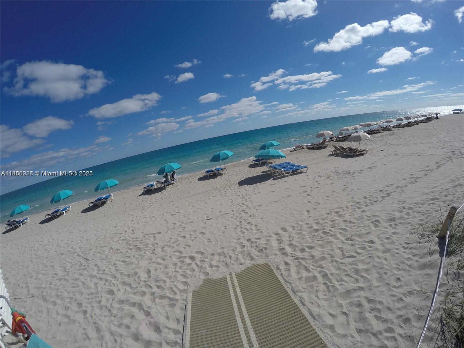 THE PLAZA OF BAL HARBOUR - Residential