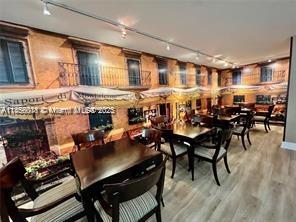 THE PLAZA OF BAL HARBOUR - Residential