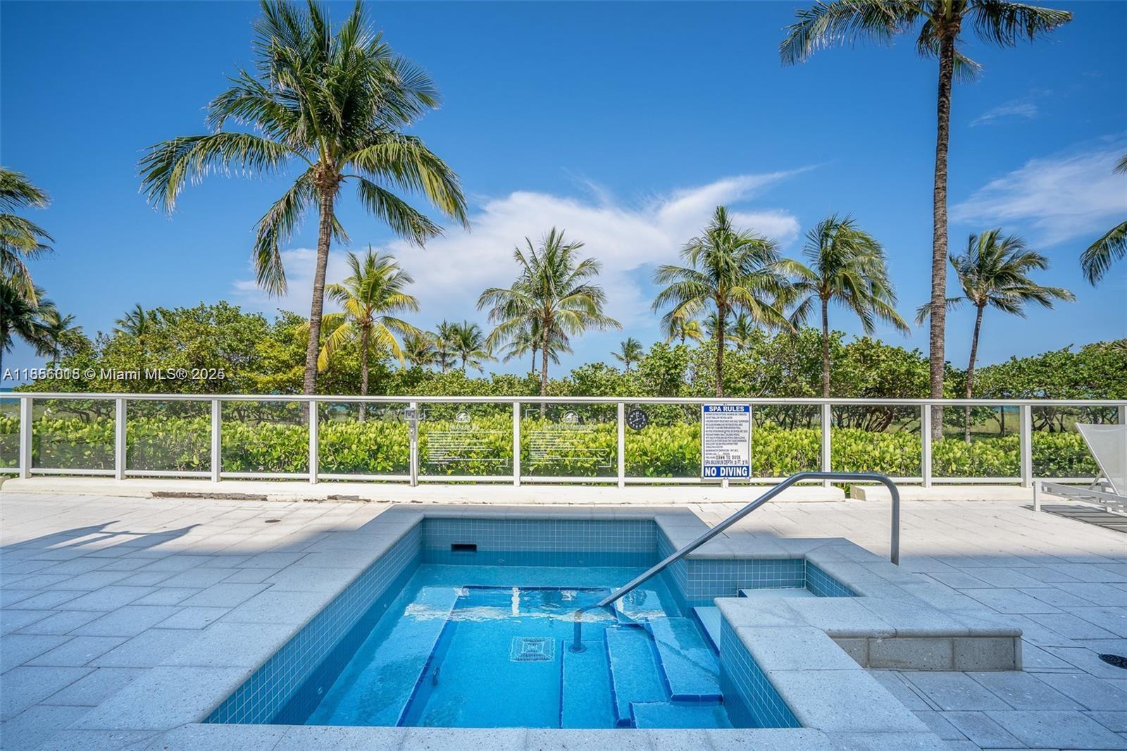 THE PLAZA OF BAL HARBOUR - Residential