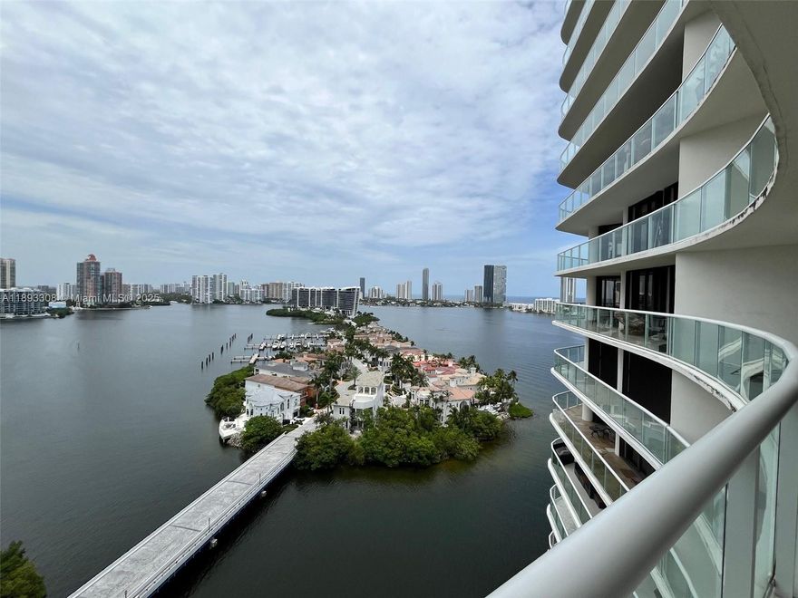 LOVELY, FULLY FURNISHED 1 BEDROOM/ 1&1/2 BATH UNIT WITH BEAUTIFUL VIEWS OF THE INTRACOASTAL TO THE OCEAN FEATURING A DEN THAT CAN BE USED AS AN OFFICE OR GUEST ROOM, AN EXTRA LARGE BUILT OUT WALK IN CLOSET AND WASHER /DRYER IN THE UNIT. LIVE IN PRESTIGIOUS WILLIAMS ISLAND WITH FULL AMENITIES: 15 TENNIS COURTS, 4 PICKLE BALL COURTS, 3 RESTAURANTS, STATE OF THE ART SPA, MARINA, WALK/JOG PATH, KIDS PLAYGROUND, COURTESY BUS, WALK TO HOUSES OF WORSHIP AND SO MUCH MORE....
