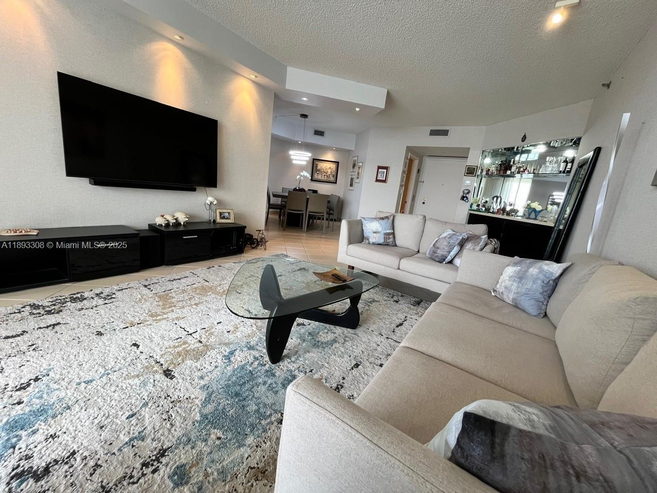 WILLIAMS ISLAND - Residential Lease