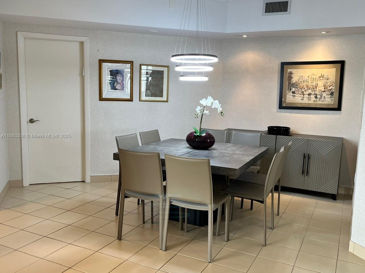 WILLIAMS ISLAND - Residential Lease