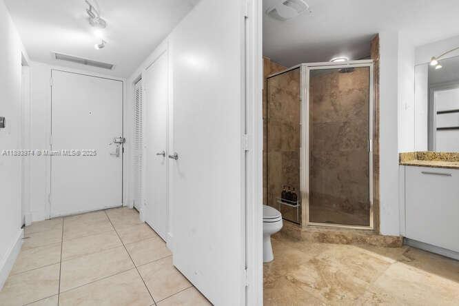 BRICKELL ON THE RIVER S T - Residential Lease