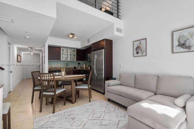 BRICKELL ON THE RIVER S T - Residential Lease