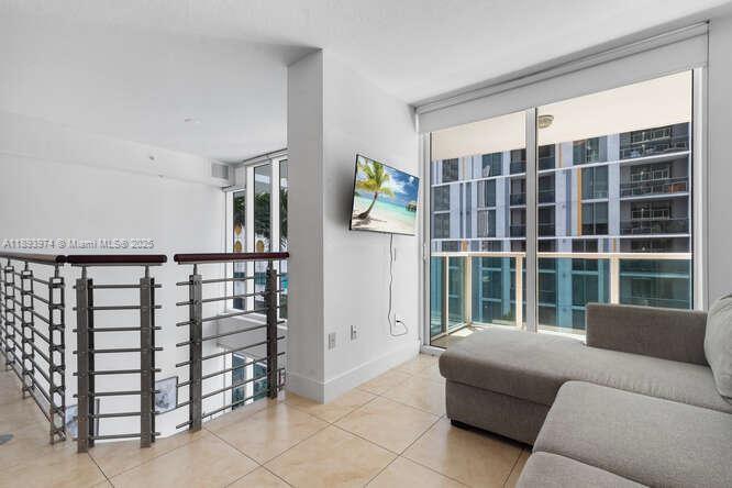 BRICKELL ON THE RIVER S T - Residential Lease