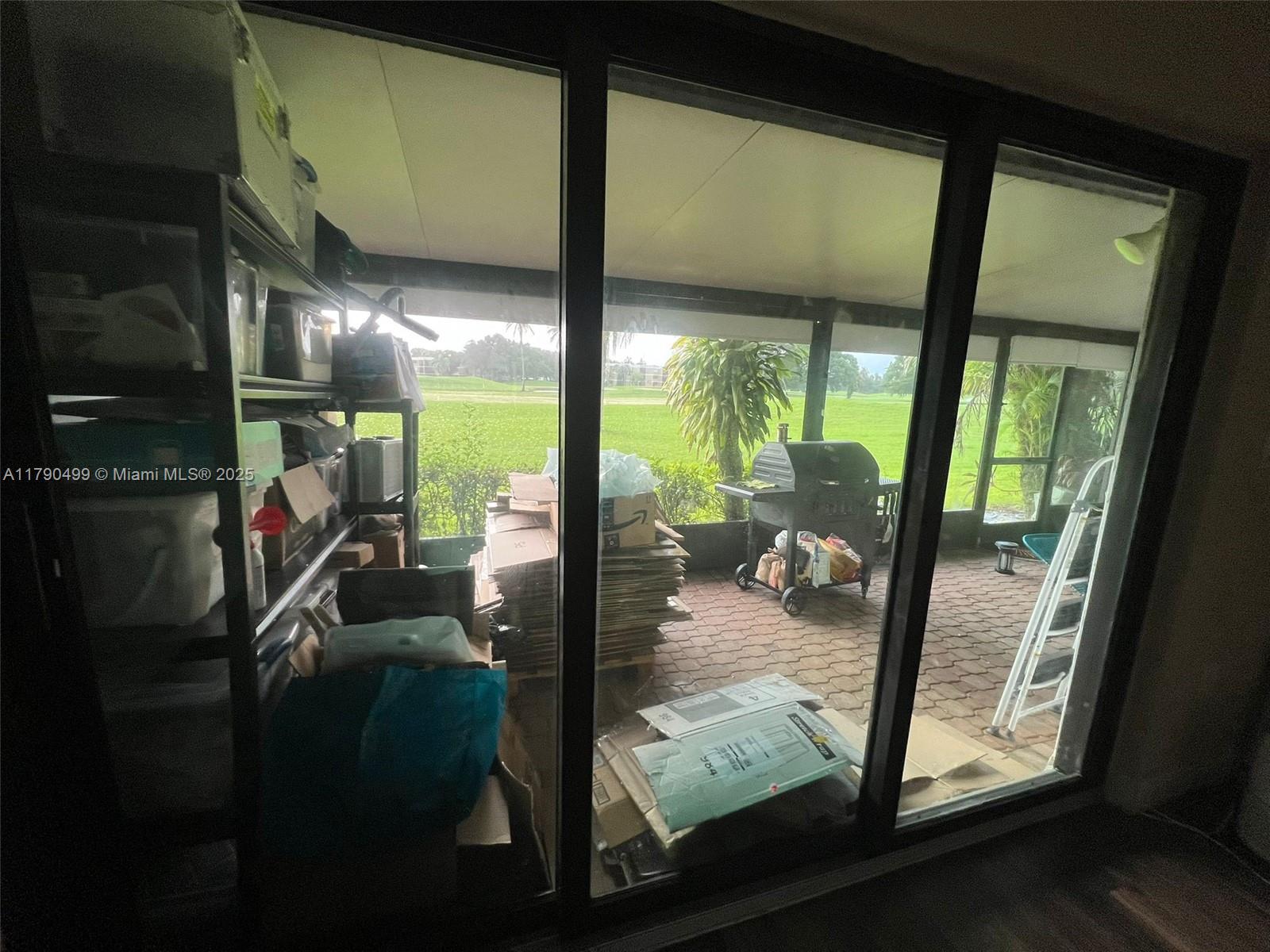 VILLAS AT BONAVENTURE IN - Residential