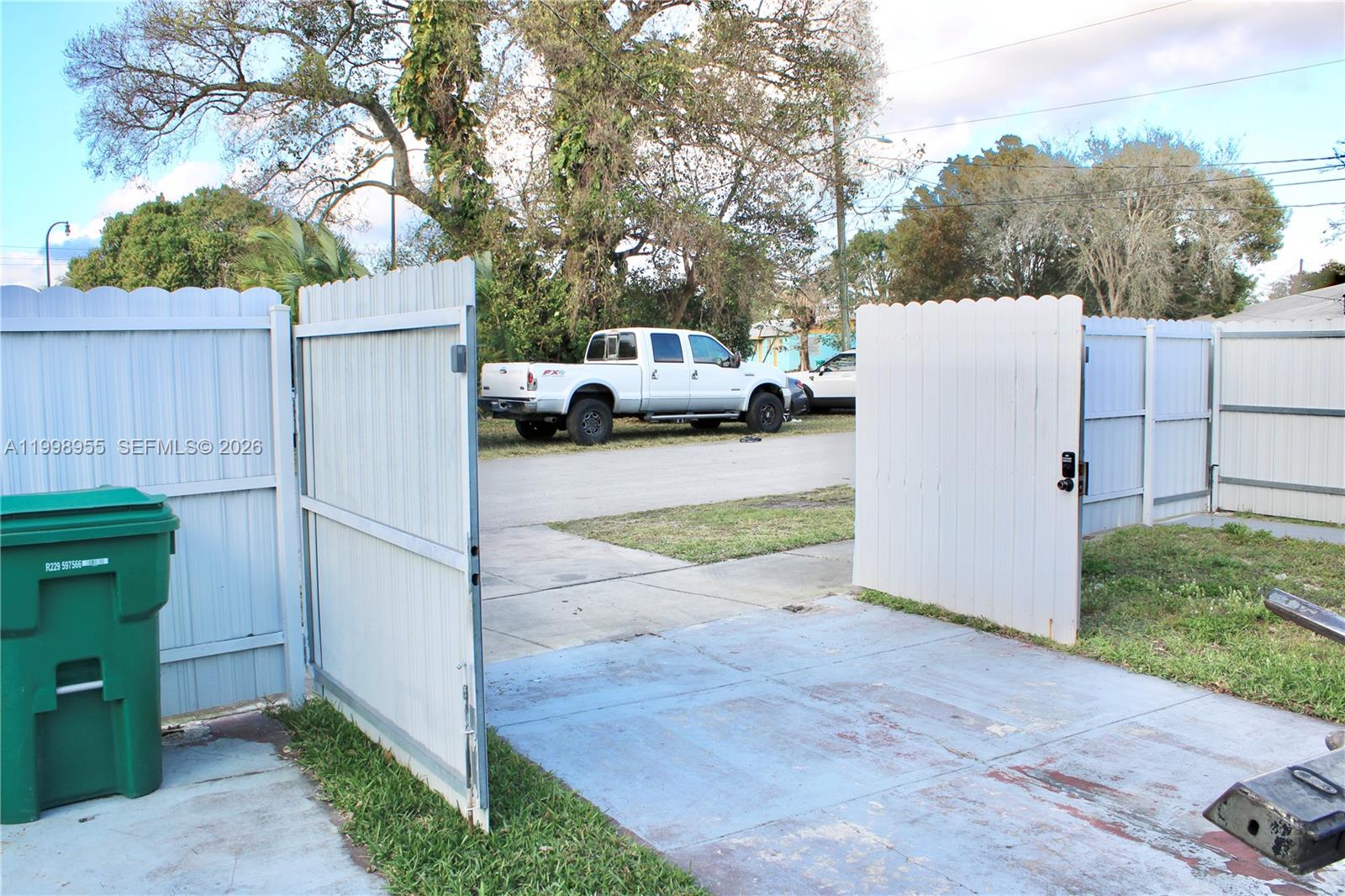 PERRINE SUB - Residential