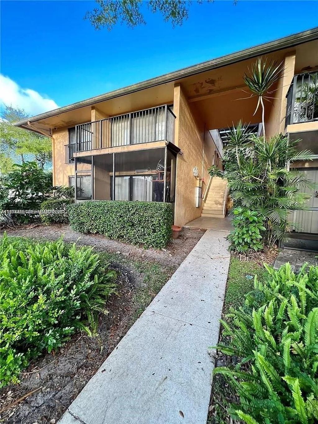 Photo of 5849 Washington St #80, Hollywood, FL 33023 (MLS # A11974485)