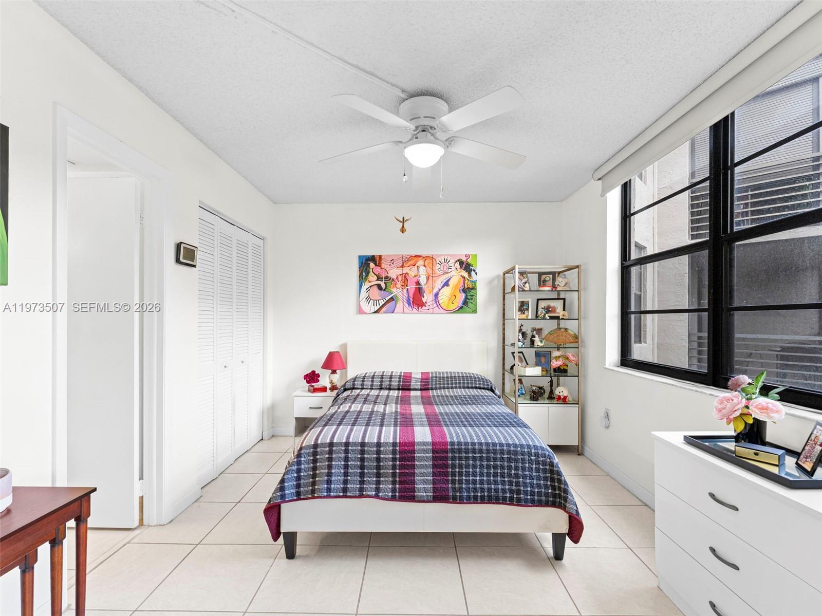 COLONY POINT 6 CONDO - Residential