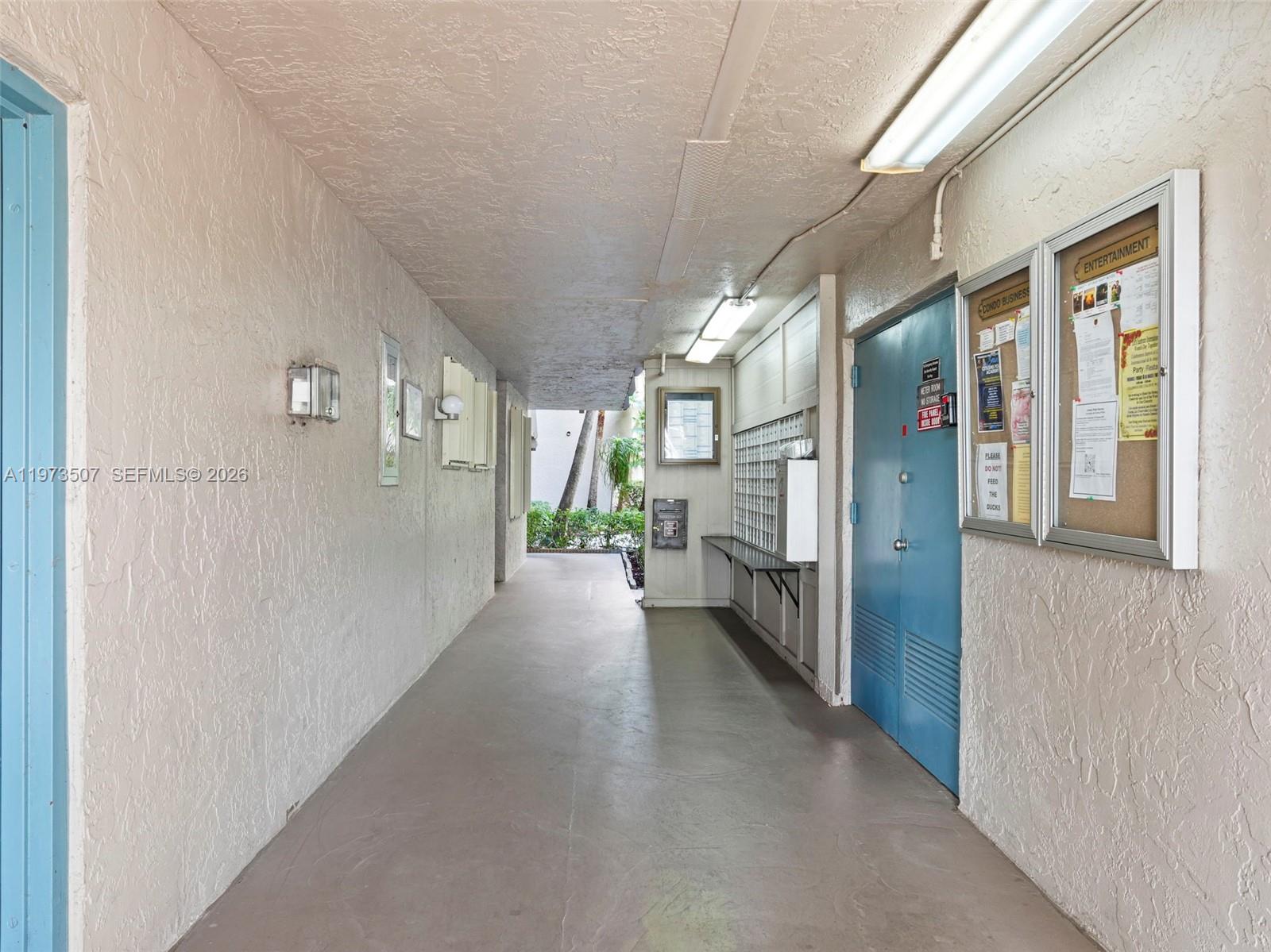 COLONY POINT 6 CONDO - Residential