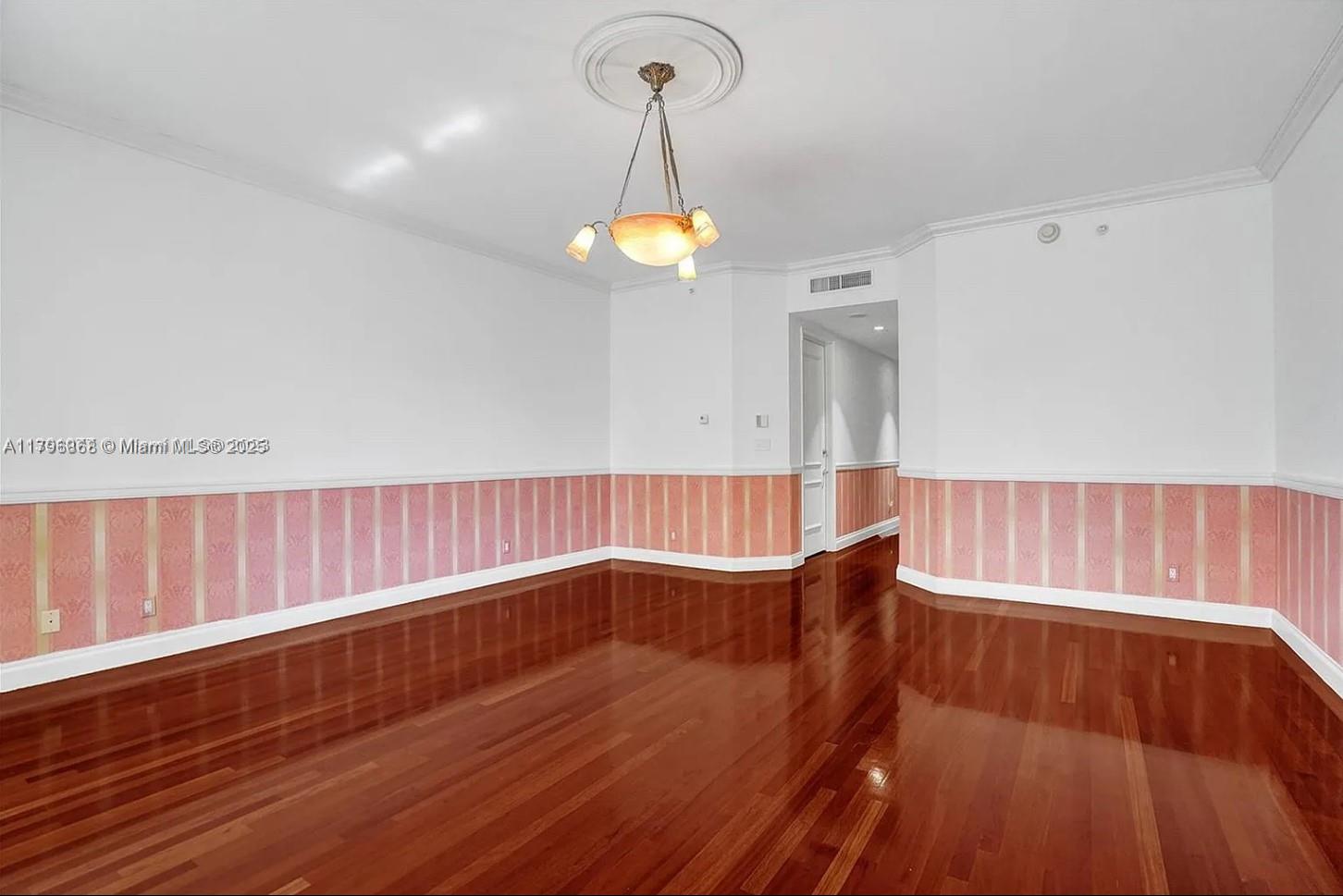 Bella Vista Mid rise north - Residential Lease