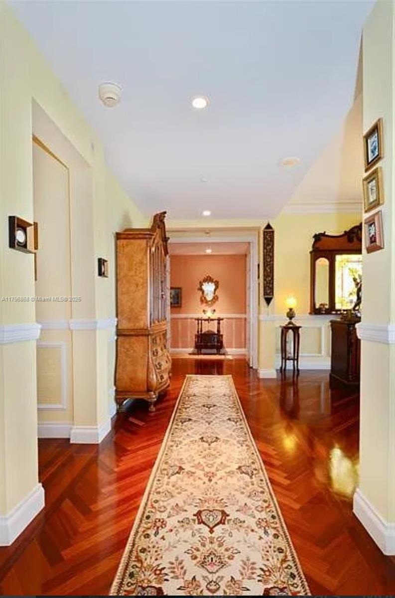 Bella Vista Mid rise north - Residential Lease